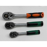 Трещеточный ключ NoName Средний RV-26