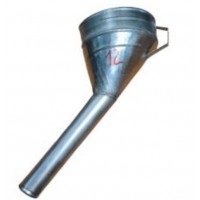 Воронка металлическая для грузовых авто